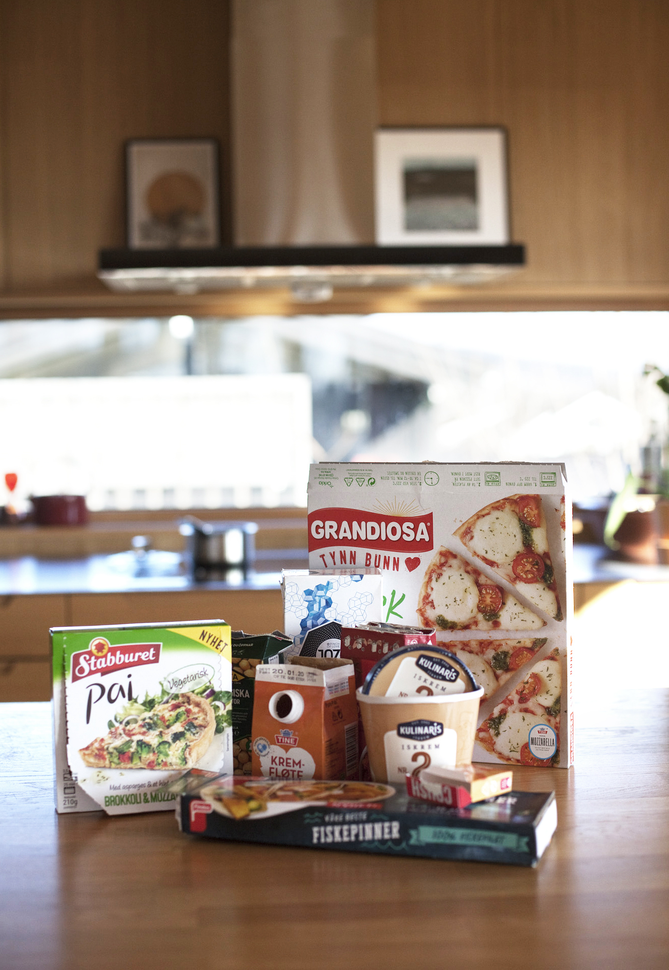 Kartong Og Drikkekartong GPN 00371 1920 Foto Beathe Schieldrop