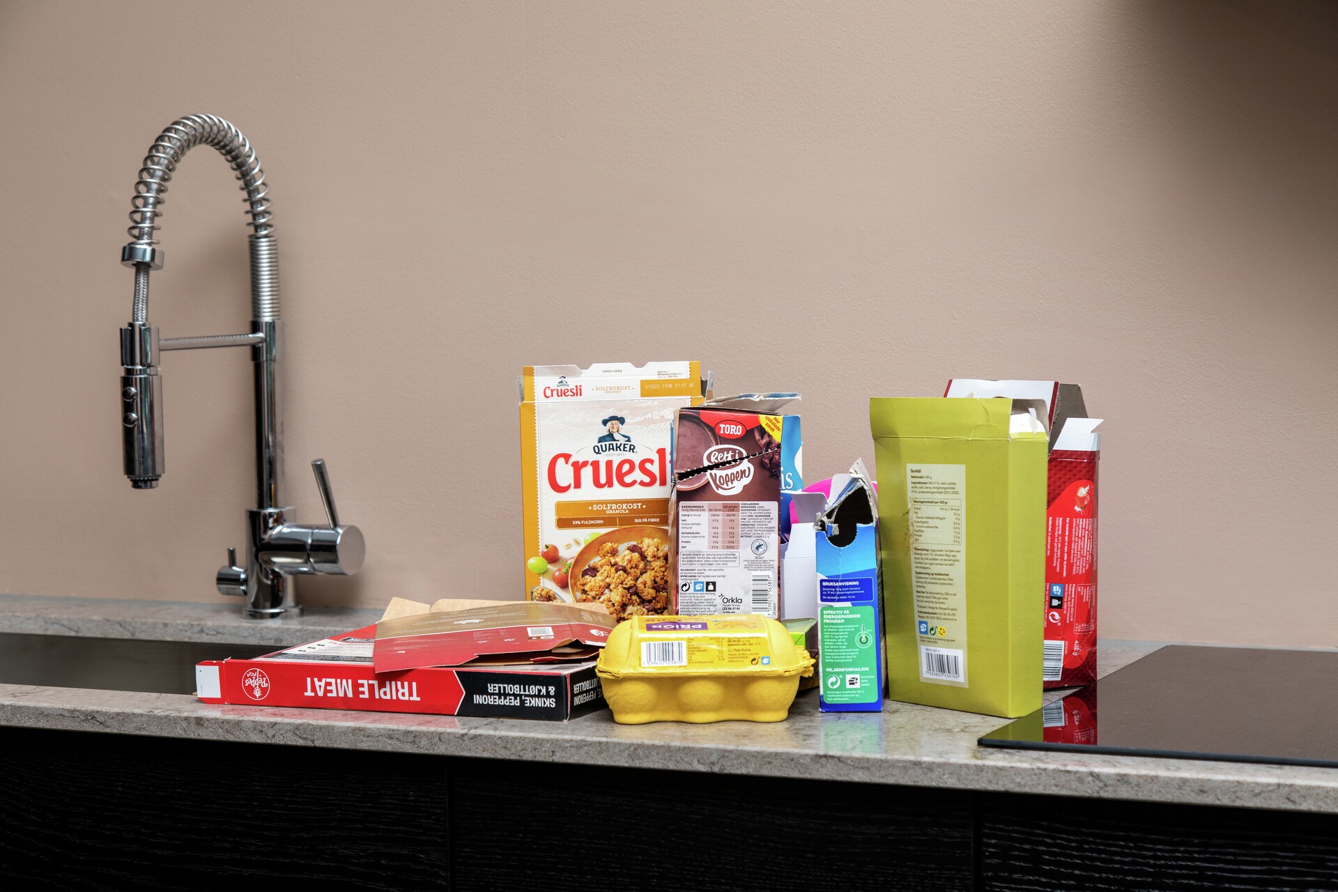 Emballasjekartong GPN 02261 1920 Foto Thomas Brun